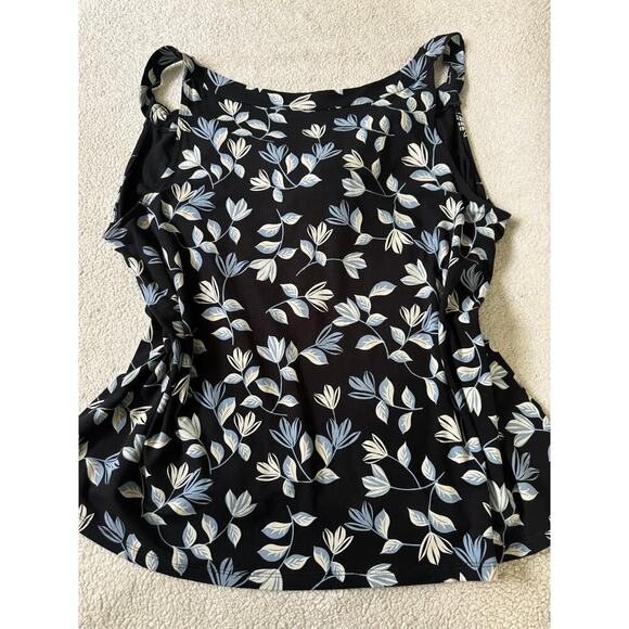 J. Jill Wearever Collection keyholes ties up front floral flowing hem blouse. - Picture 8 of 10